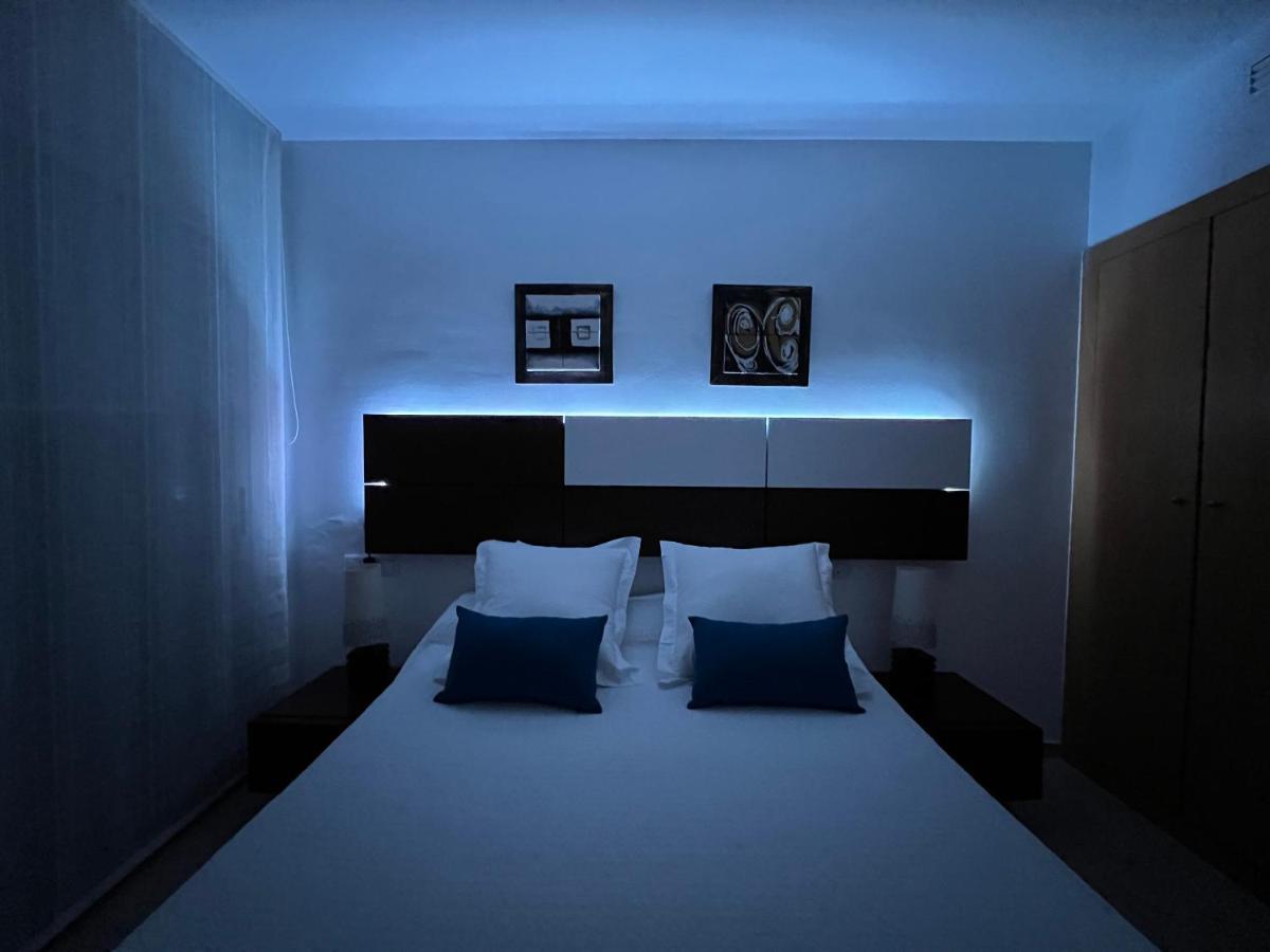 Blau Apartamento Frente A Los Canales Y Las Puestas De Sol De Roses Dış mekan fotoğraf